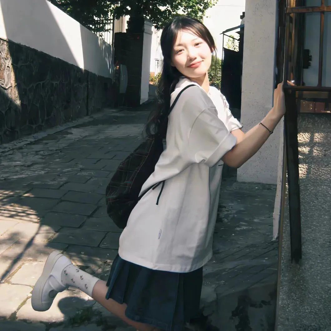 冒充 封面